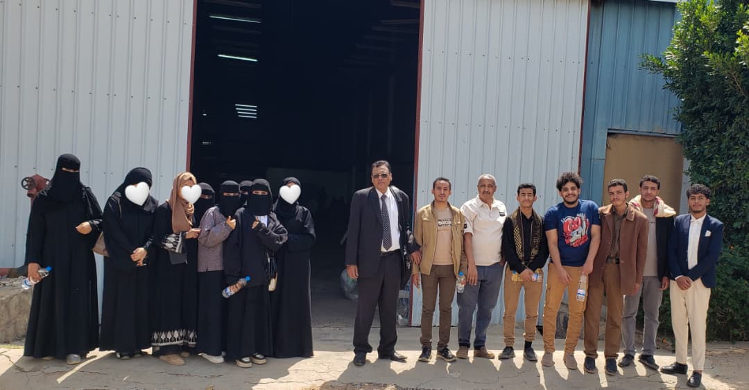 من القاعة الدراسية إلى المصنع: طلاب قسم إدارة الأعمال في تجربة إنتاجية ميدانية فريدة، 